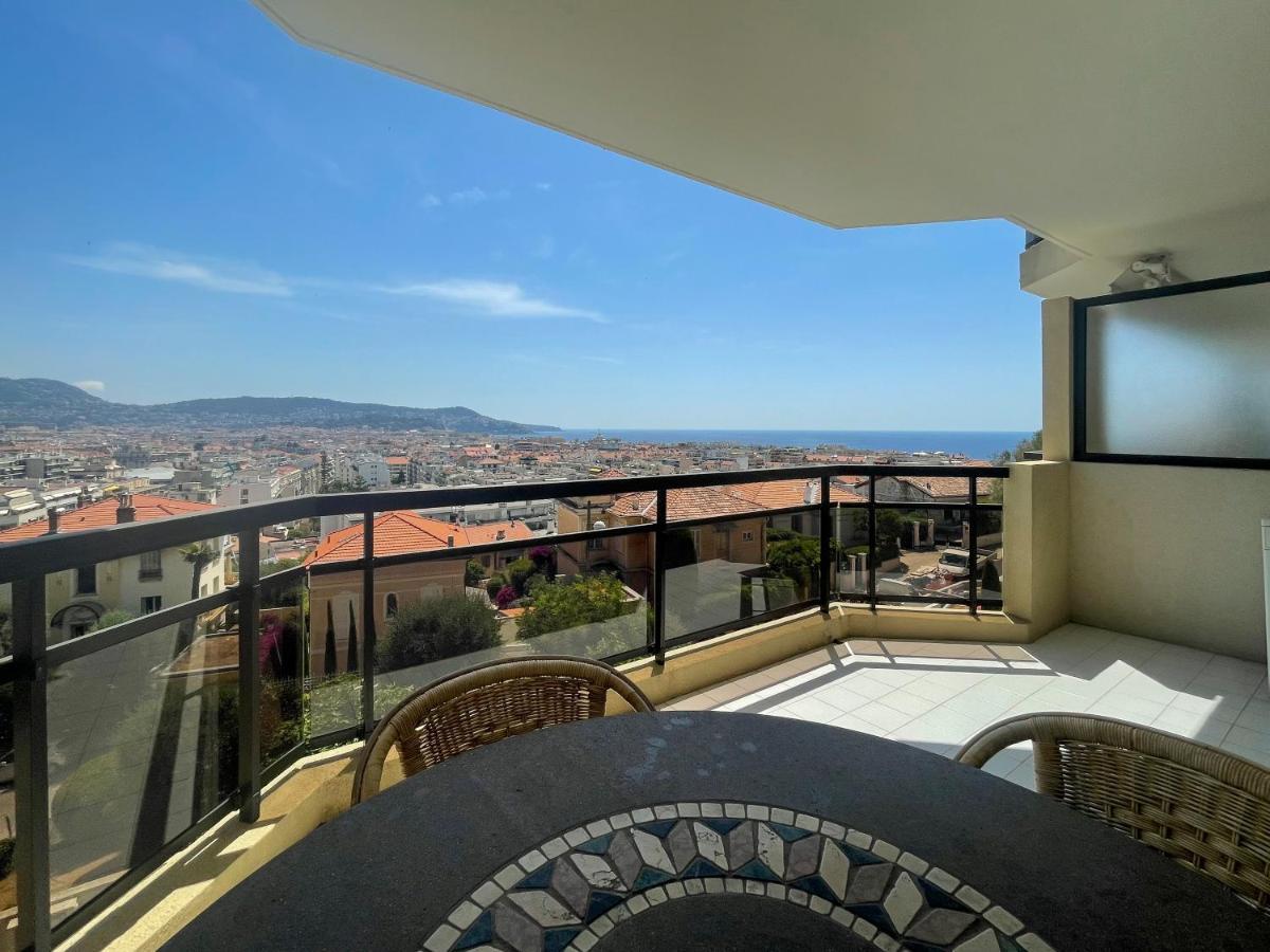 Apartamento La Dolce Vita 5 Pers Parking Terrazza Niza Exterior foto
